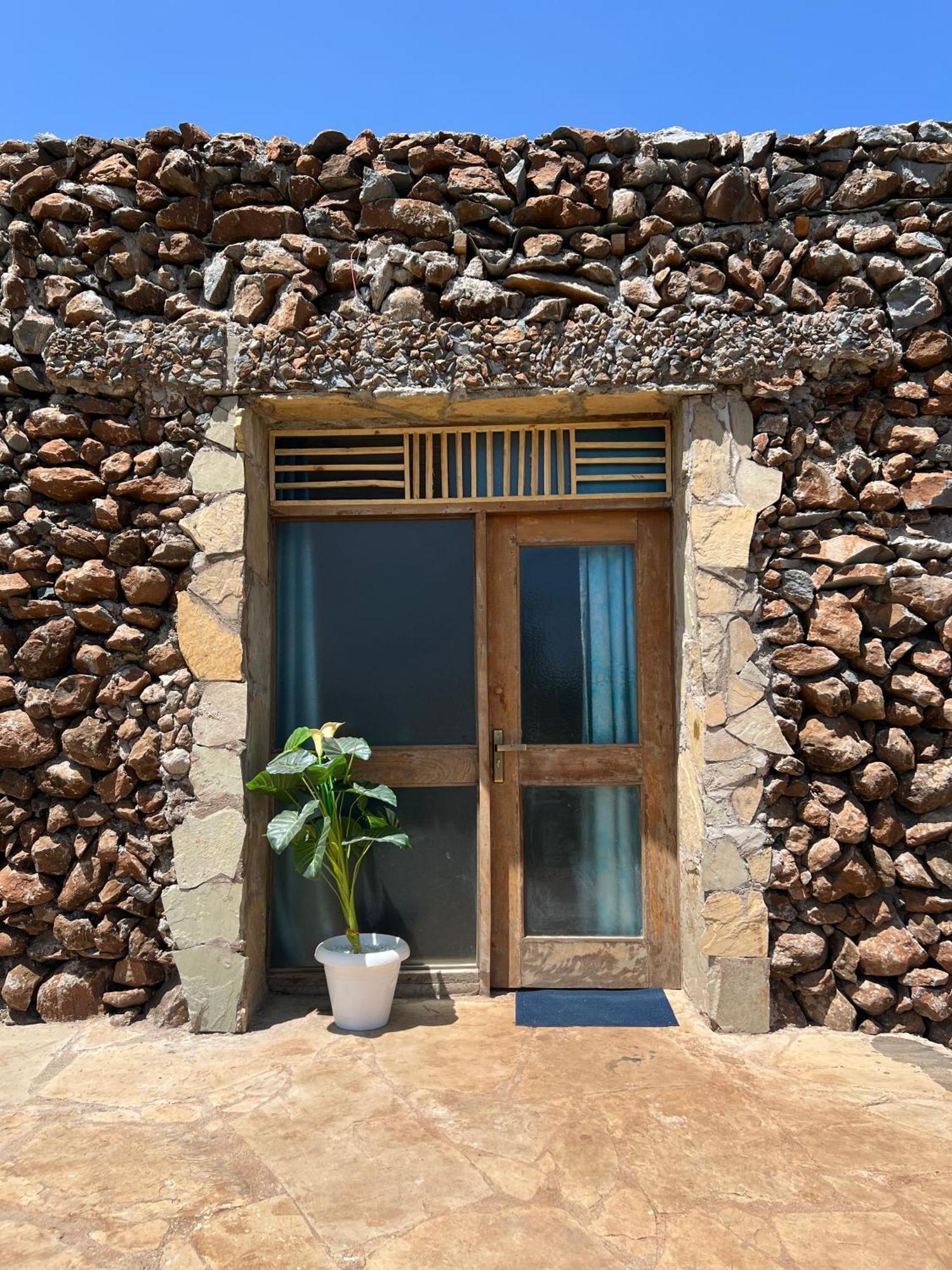Amboseli Glass House Oloitokitok Exterior foto