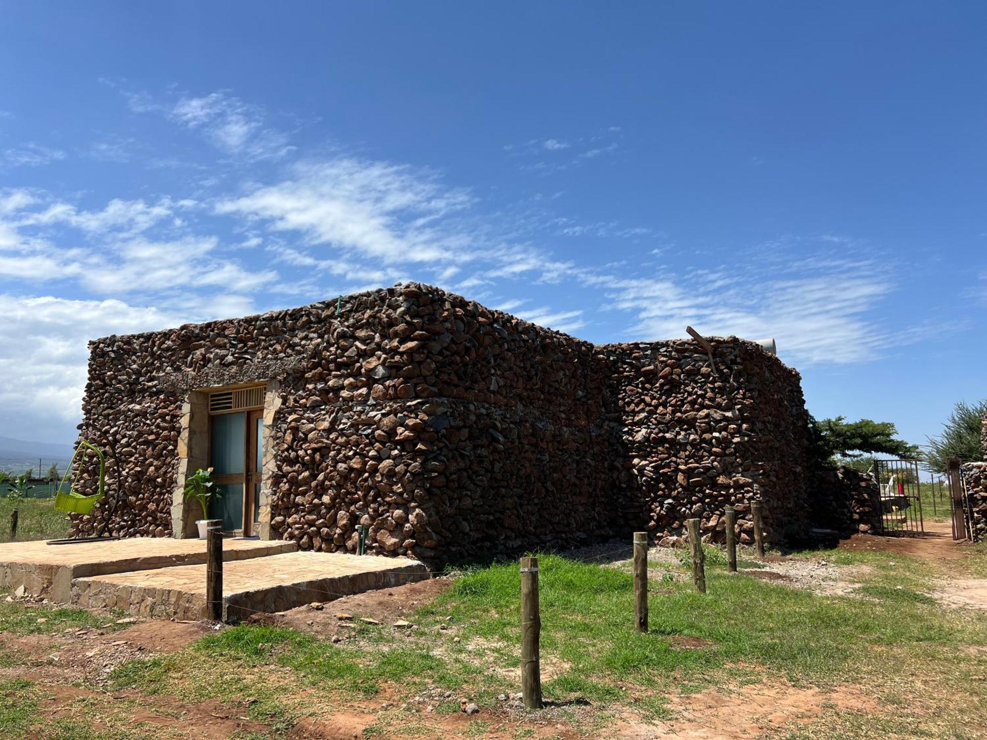 Amboseli Glass House Oloitokitok Exterior foto